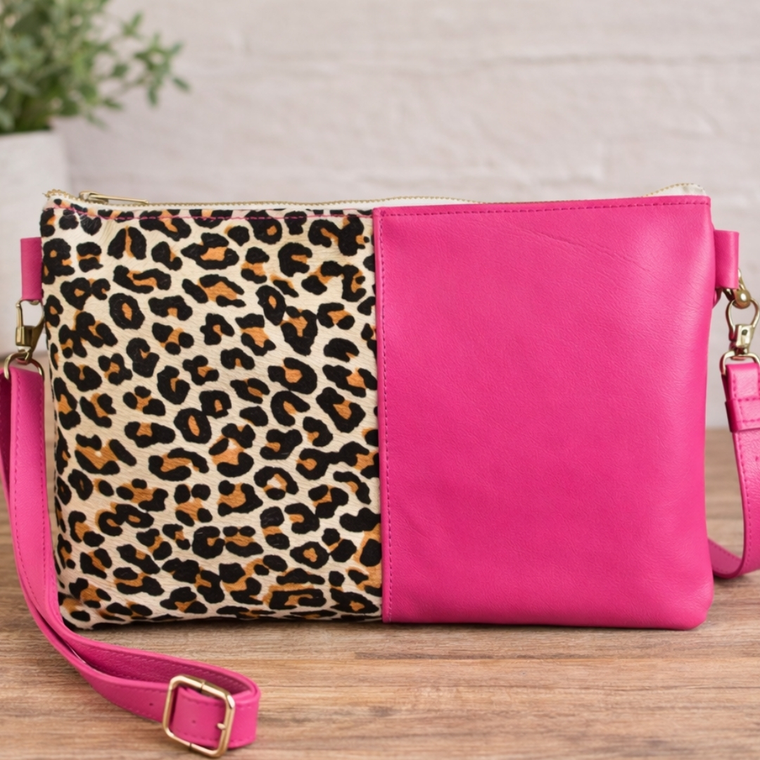 Pienk | Pink Leo Crossbody